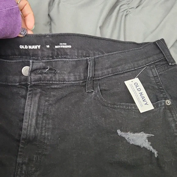 NWT Old Navy Black Jean Shorts - Picture 3 of 3